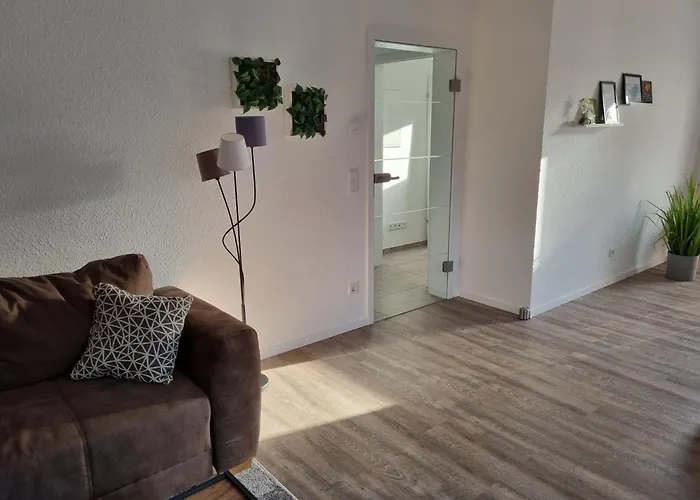 Grosse Pause - Moderne Nahe Steinhude